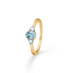 Federn von Ringen mit Diamanten
