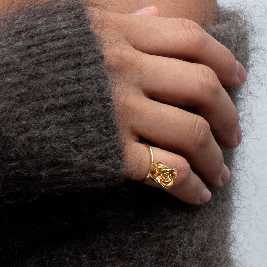 Flora Danica Rosen-Statement-Ring vergoldet