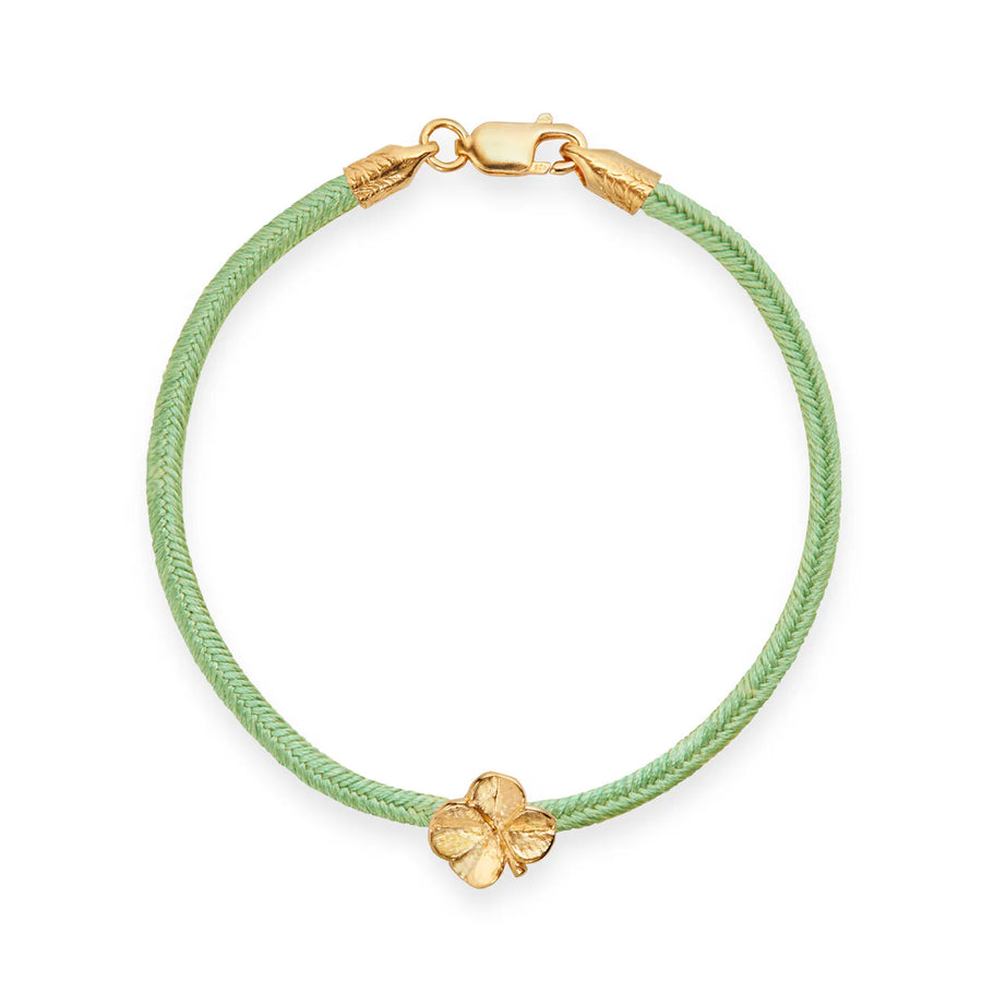 Flora Danica Seidenarmband mit vierblättrigem Kleeblatt, Hellgrün – Vergoldet