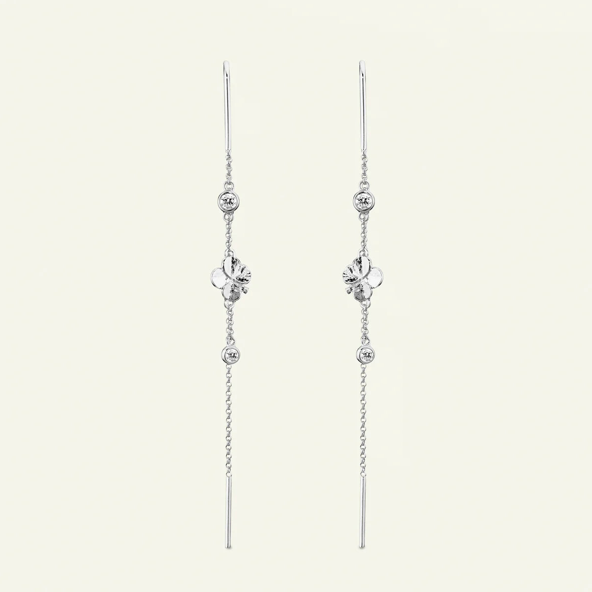 Flora Danica Vierblätter-Kettenohrringe in Silber 