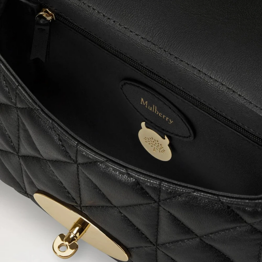 Mulberry Lily Schwarze Steppung