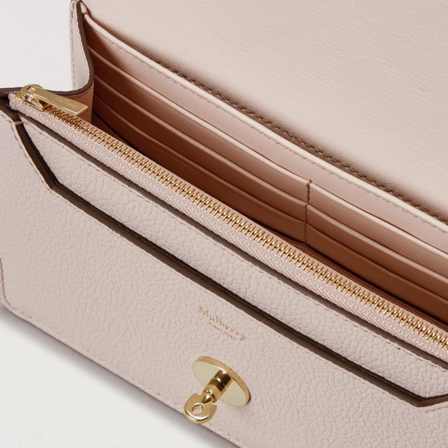 Mulberry Kleine Darley Kleine klassische Narbung Blütenrosa
