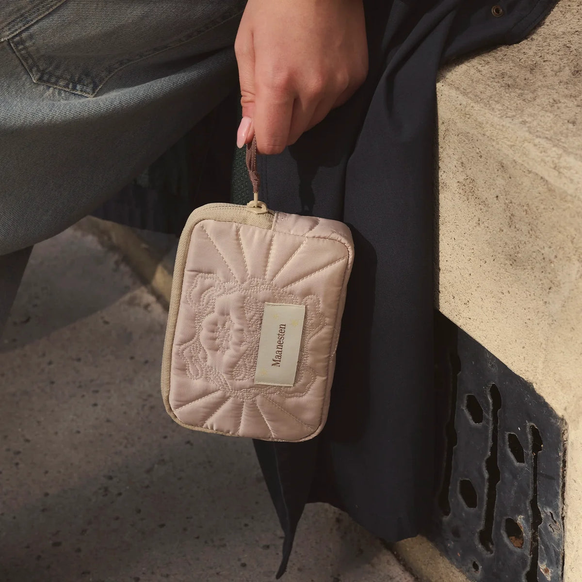 Maanesten Manon Pouch Sand – Kleine Make-up-Tasche – 4286-Onesize