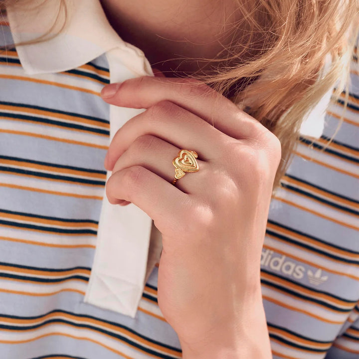 Maanesten Mabel Vergoldeter Ring mit Herzen 