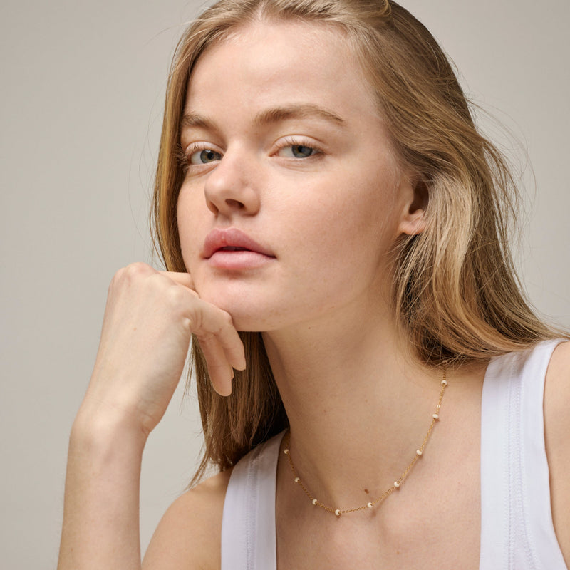 Emaille Lola Bold Halskette Daisy