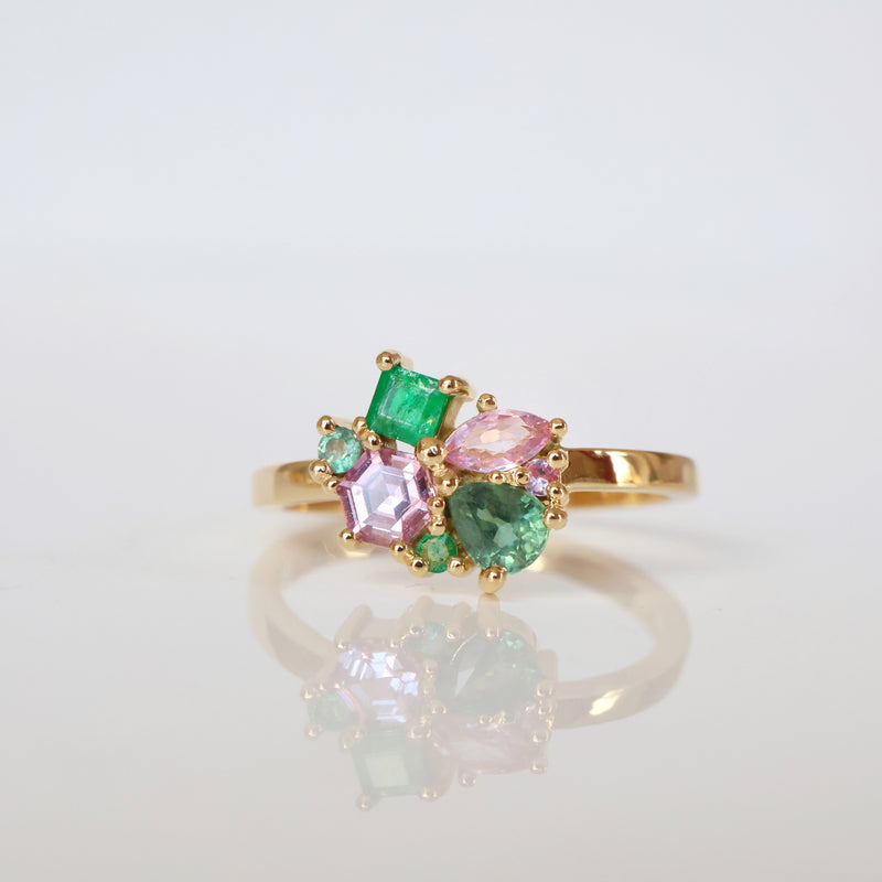 Anpé Atelier Varnaya Ring 18kt Gold Sonderanfertigung