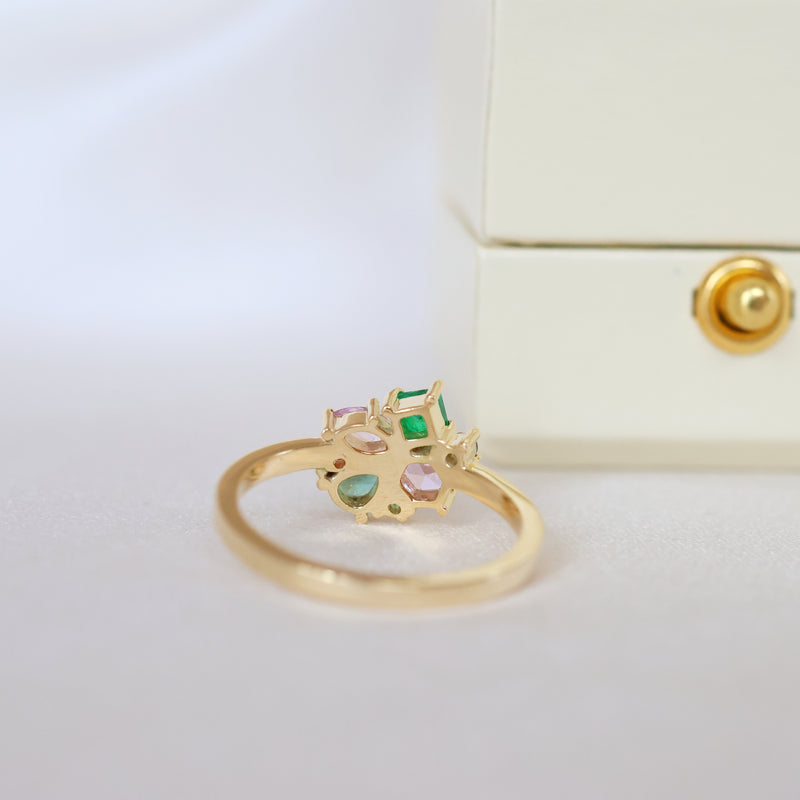 Anpé Atelier Varnaya Ring 18kt Gold Sonderanfertigung