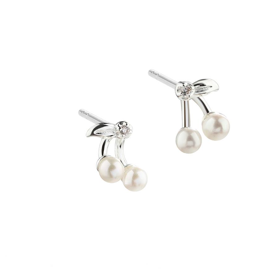 Aqua Dulce Cherry Pearl Ohrringe in Silber mit weißen Perlen und funkelnden Details, Modell 5703-1.