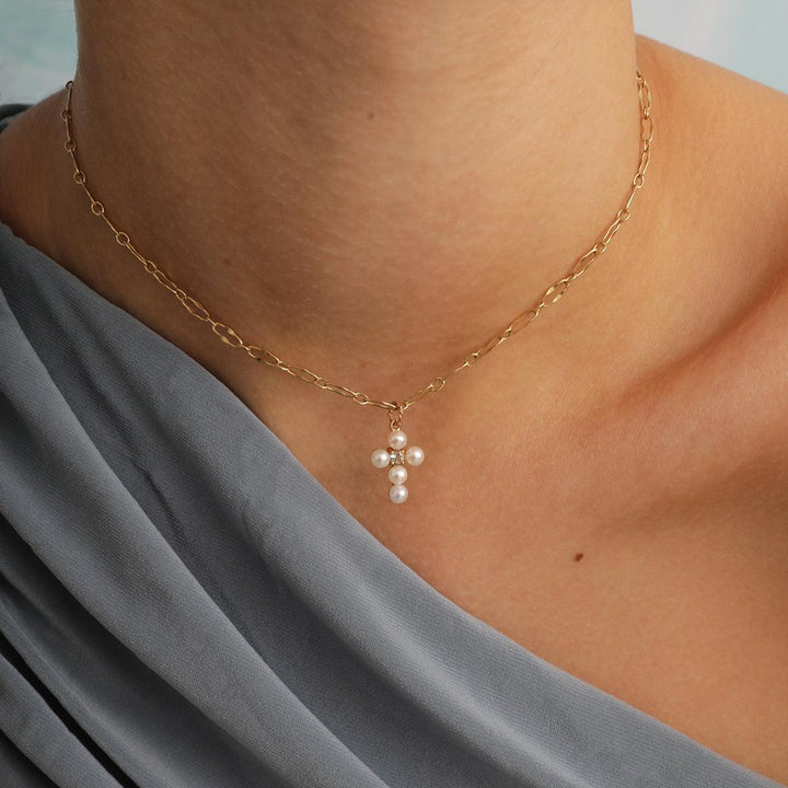 Carre vedhæng med perle og prasiolit, kors vedhæng på halskæde, forside, FL4461PRSBI