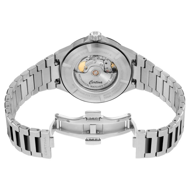 Certina DS 7 Powermatic 80 mit grüner PVD-Beschichtung, 39 mm, von hinten dargestellt, mit offenem Glied und sichtbarem Automatikwerk.