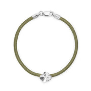 Flora Danica Vierblättriges Kleeblatt-Seidenarmband Olivgrün – Silber