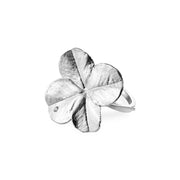 Flora Danica Statement-Ring mit vierblättrigem Kleeblatt – Silber