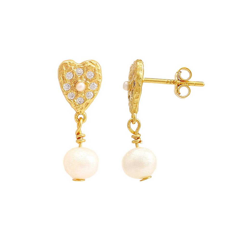 Hultquist Copenhagen Lucia Pearl Heart Ohrringe mit goldenen Herzen und weißen Perlen, Modell S08548G-1