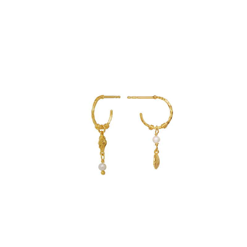 Maanesten Ophelia Forgyldte Hoops m. Muslingemotiver - Øreringe - 9977A