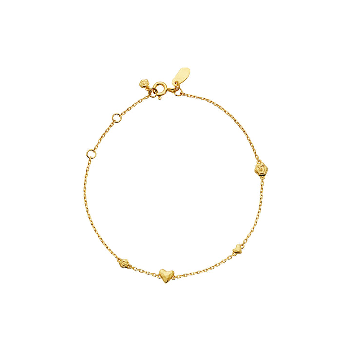 Maanesten Scarlett vergoldetes Armband mit kleinen Herzen in glänzendem Goldfinish. Modell 8682a-1