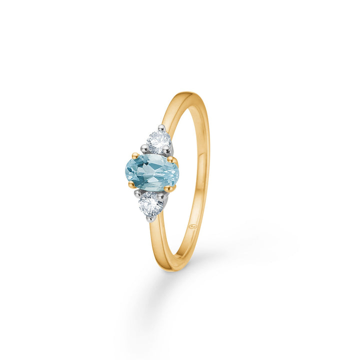 Mads Z 14-karätiger Golden Sky-Ring mit Topas und Diamanten, dargestellt in Gold mit blauem ovalem Topas und klaren Diamanten, Modell 1546128-001