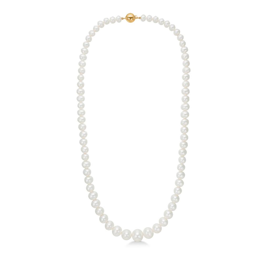 Mads Z 14kt Treasure Perlenkette mit weißen runden Perlen und Goldverschluss. Modell 1523006-1