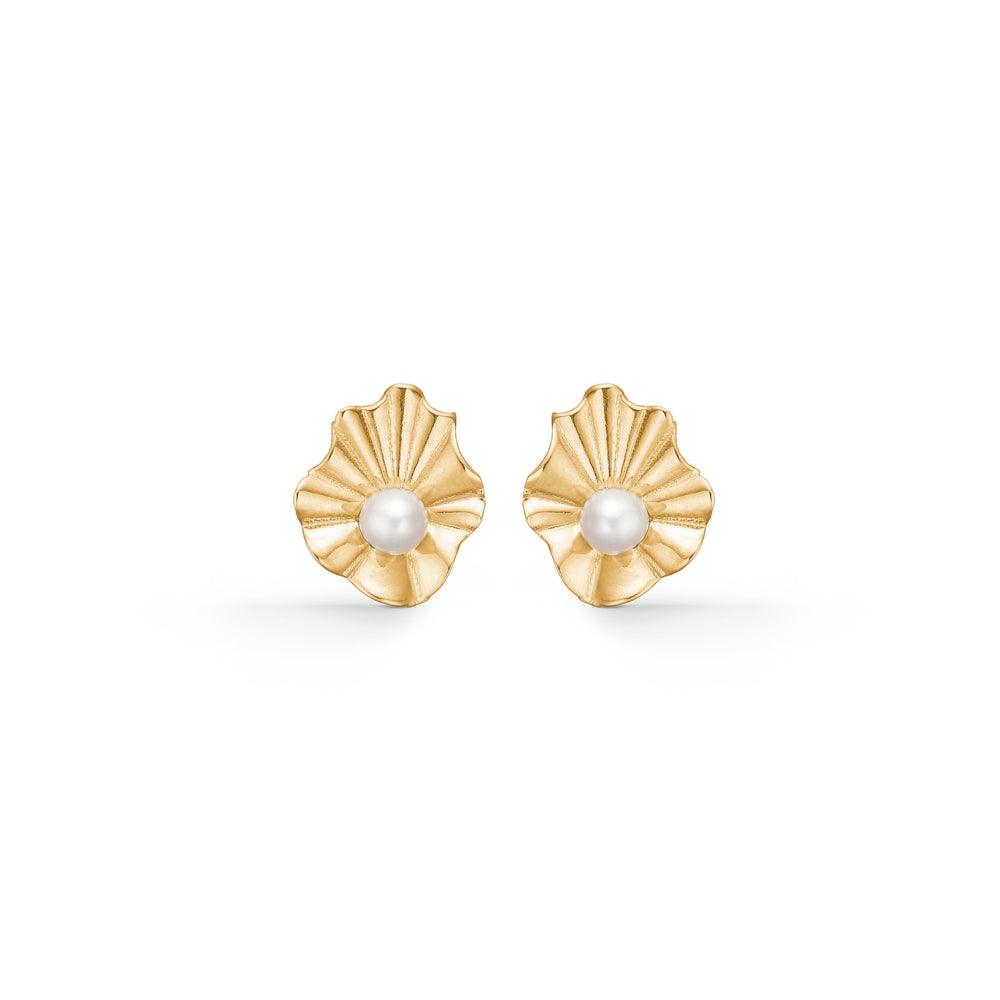 Mads Z Amelie Ohrringe aus 8-karätigem Gold mit Perle, elegante blattförmige Ohrringe mit einer Perle in der Mitte. Modell 3313119-1