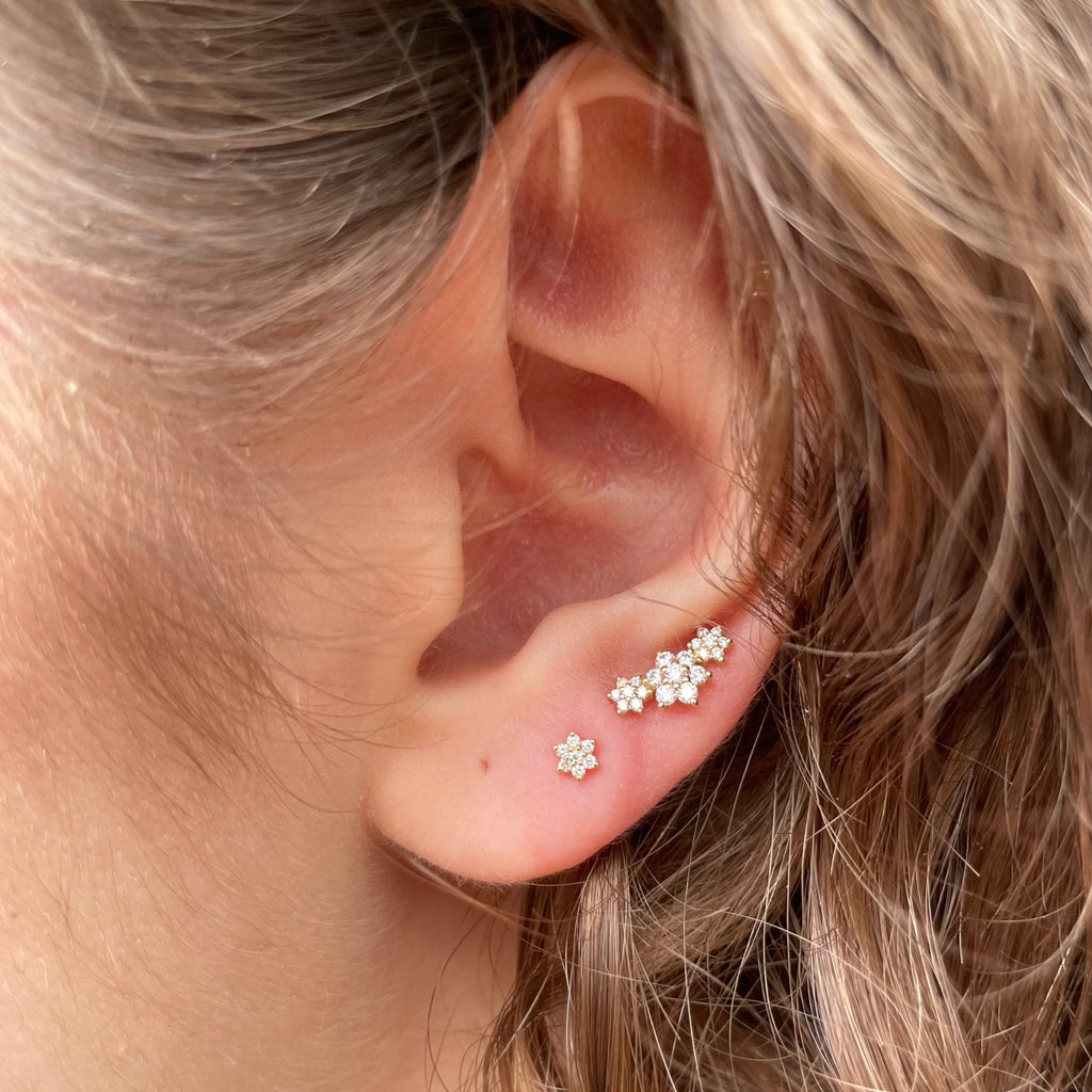 MARIA TASH Three Flower Garland Diamond Stud Earring 18k - Øreringe - XC3FLD-002