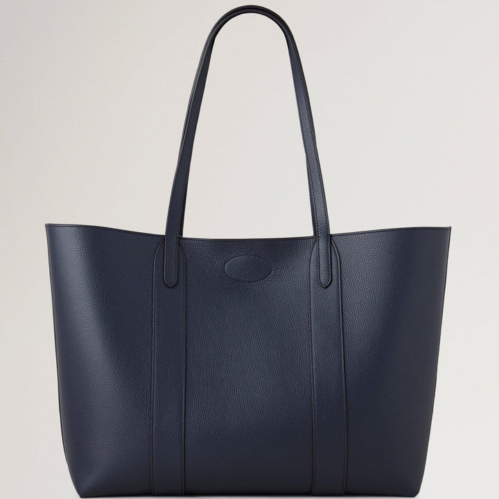 Mulberry Bayswater Tote Small Classic Grain Night Sky, blaue Ledertasche mit langen Henkeln. Modell HH5727205U888