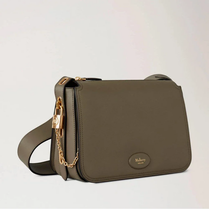 Mulberry Billie Linen Green Micro Classic Grain Umhängetasche aus grünem Leder mit goldenen Details. Modell HH9260587R563