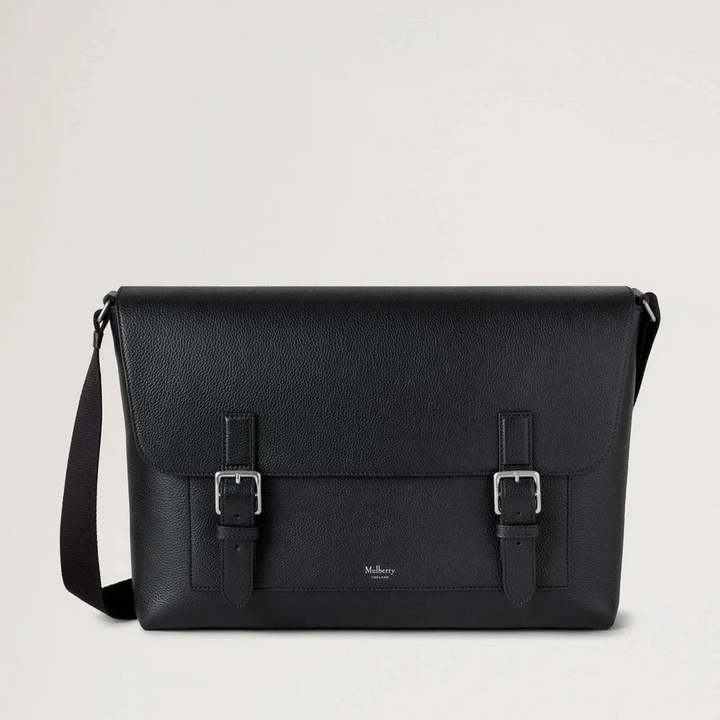 Mulberry Chiltern Crossbody Messenger Black Small Classic Grain, schwarze Umhängetasche aus Leder mit Schnallen vorne. Modell HH9785205A100