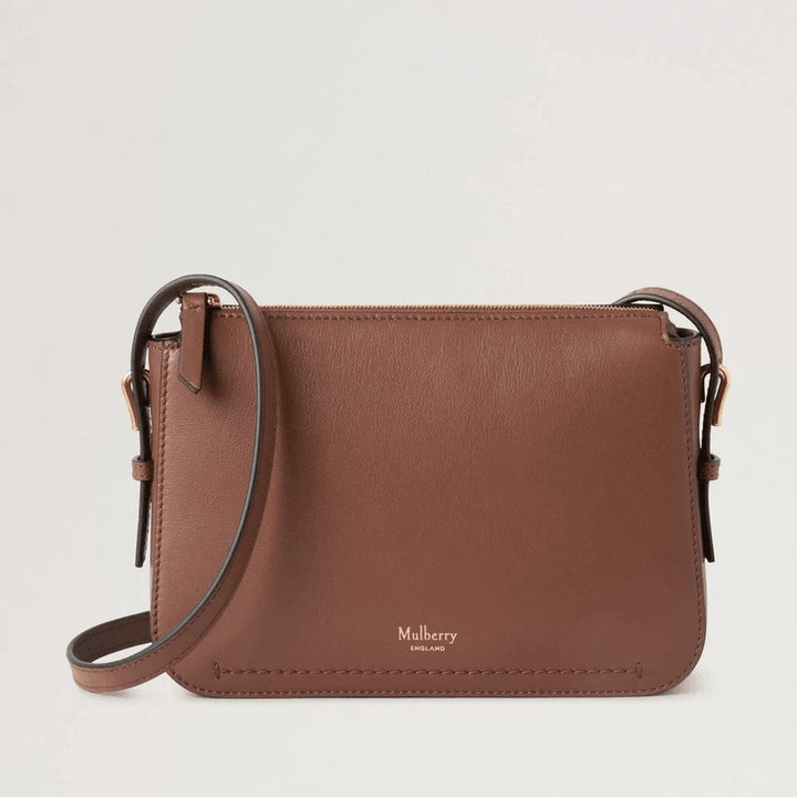Mulberry Clovelly Pouch Micro Classic Grain Bright Oak, kleine braune Umhängetasche aus Glattleder. Modell RL8729587G222