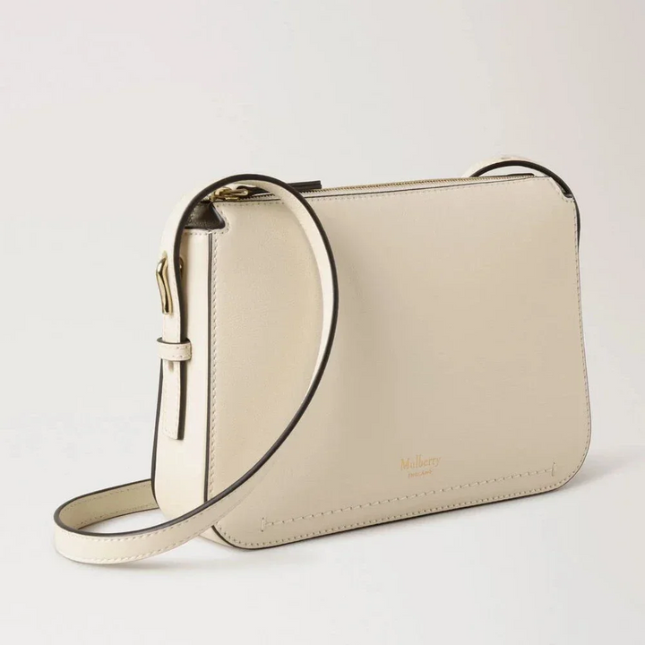 Mulberry Clovelly Pouch Micro Classic Grain Eggshell, kleine cremeweiße Ledertasche mit verstellbarem Riemen. Modell RL8729587H687.