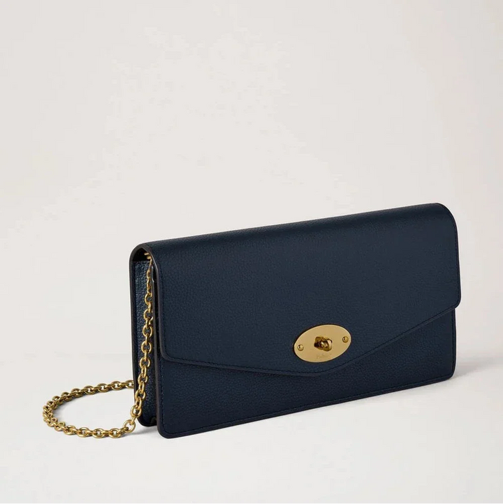 Mulberry Darley Clutch Small Classic Grain Night Sky in dunkelblauem Leder mit goldener Kette, Modell RL8971/205U888