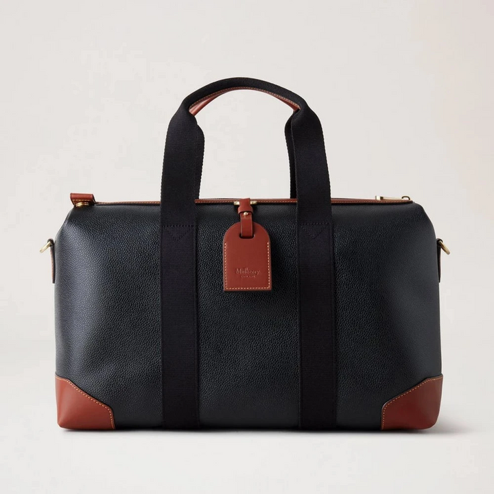 Mulberry Heritage Day Clipper Schwarz und Cognac bedruckte Bioveg Scotchgrain-Reisetasche in Schwarz und Cognac mit Griff, Modell HS5195127A340.