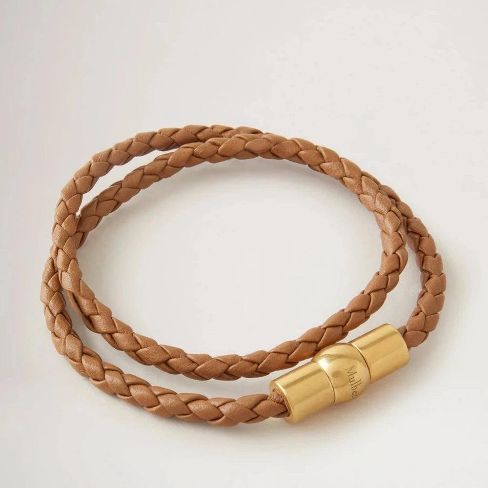 Mulberry Iris Unisex-Armband aus gewebtem Doppelleder, Teakholz mit geflochtenem Leder und goldenem Verschluss. Modell QB2384558F180-001