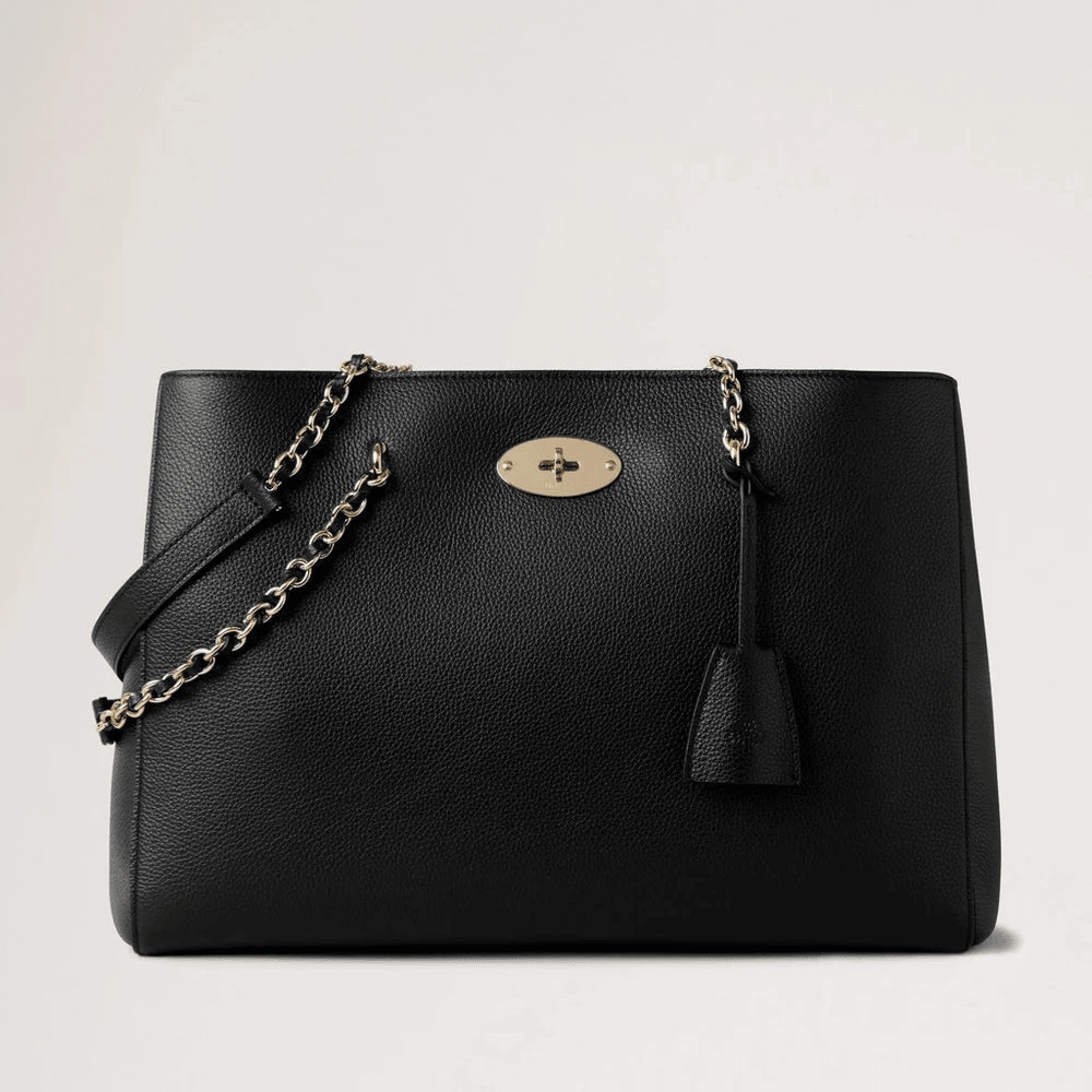 Mulberry Lily Chain Tote Small Classic Grain Black, elegante schwarze Ledertasche mit goldfarbenem Kettenriemen. Modell HH9576205A100