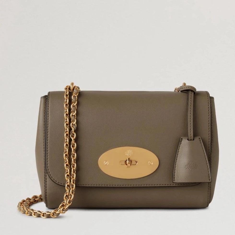 Mulberry Lily Micro Classic Grain Linen Green Umhängetasche aus grünem Leder mit goldener Kette und Verschluss, Modell HH9179587R563.