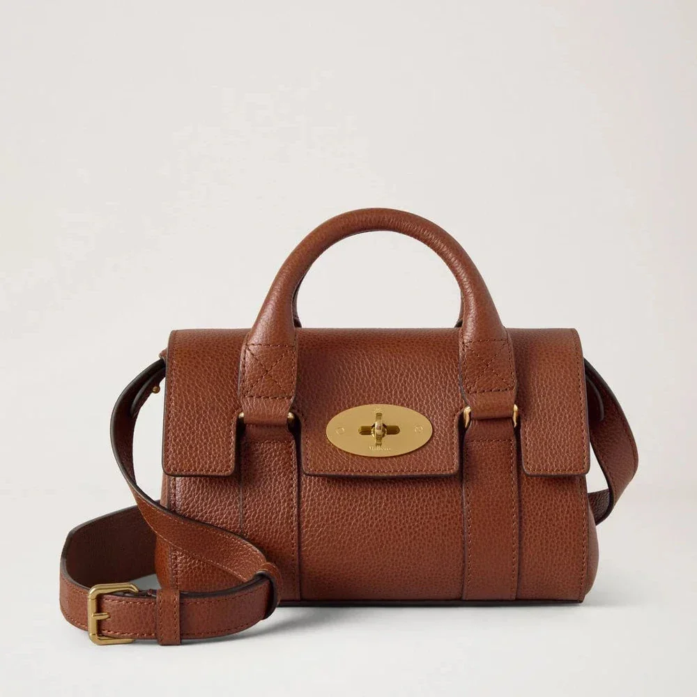 Mulberry Mini-Erbe Bayswater Zweifarbige Tasche aus braunem Eichenleder mit goldenem Verschluss und Schultergurt. Modell RL8930554G110.