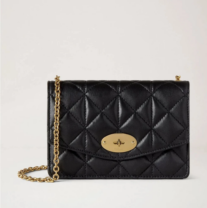 Mulberry Klein Darley Gestepptes Vesta-Nappaleder in Schwarz mit Goldkette und Vorderseite aus Matelassé-Leder. Modell RL8894676A100