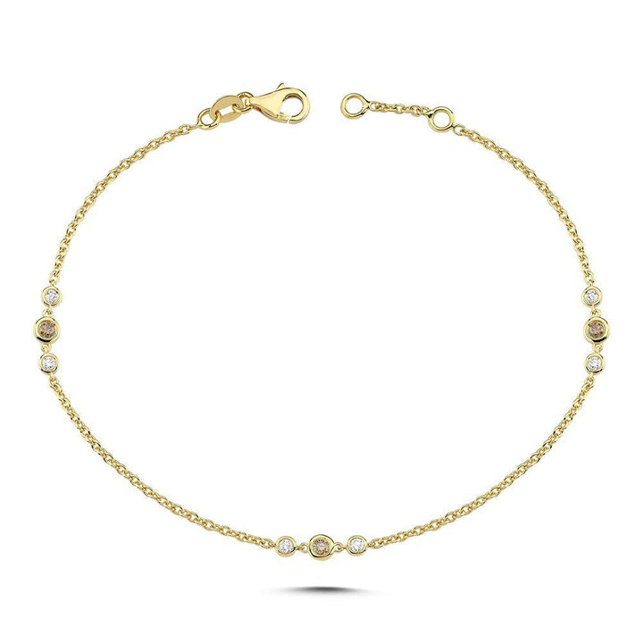 Nuran Champagner-Armband mit Diamanten, elegantes Goldarmband mit rund gefassten Steinen. Modell B3090CH-021RG.