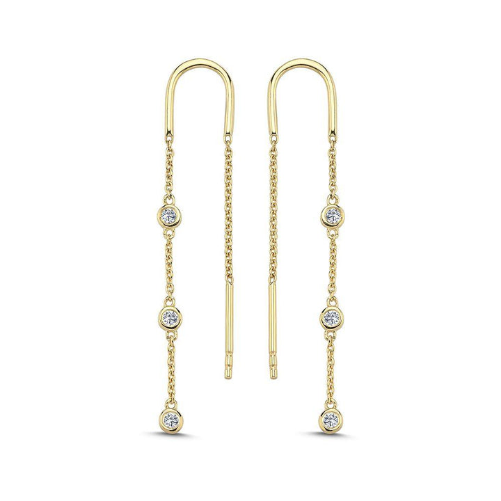 nuran-zoe-14kt-gold-chain-earrings-with-diamonds, elegante lange Kettenohrringe aus Gelbgold mit drei funkelnden Diamanten. Modell o1002-015rg-1
