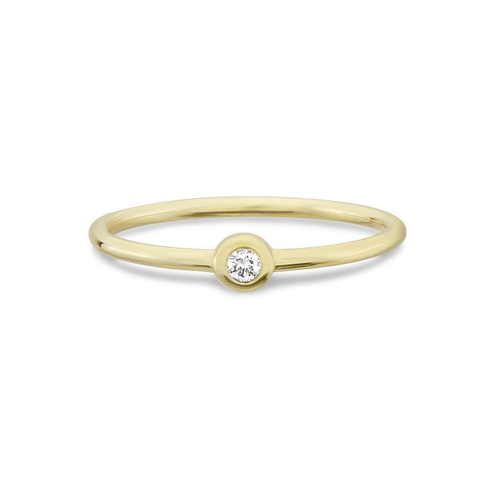 Nuran Zoe Ring aus 14-karätigem Gold mit einem einzelnen Diamanten in der Mitte, eleganter und schlichter Stil. Modell R2314-003RG-001