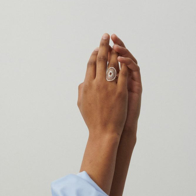 Pernille Corydon Daylight Signature Ring in Silber, elegant und detailliert, Modell r-572-s-001