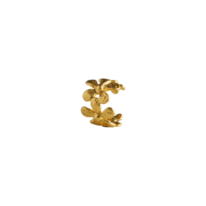 Der Pernille Corydon Wild Poppy Ear Cuff vergoldet zeigt einen Ear Cuff mit Blumenmuster in Gold. Modell E-367-GP