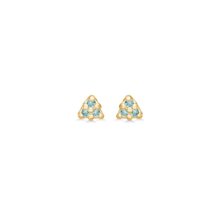 Studio Z Cluster-Ohrringe mit 3 blauen Zirkonia zeigen kleine dreieckige goldene Ohrringe mit blauen Steinen, Modell 7217850-1.