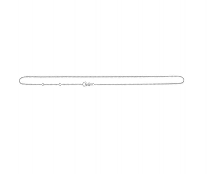Anker Facet Silberkette 45 cm auf weißem Hintergrund, schlichte Silberkette mit klassischem Verschluss. Modell 9120110-9120110-2.