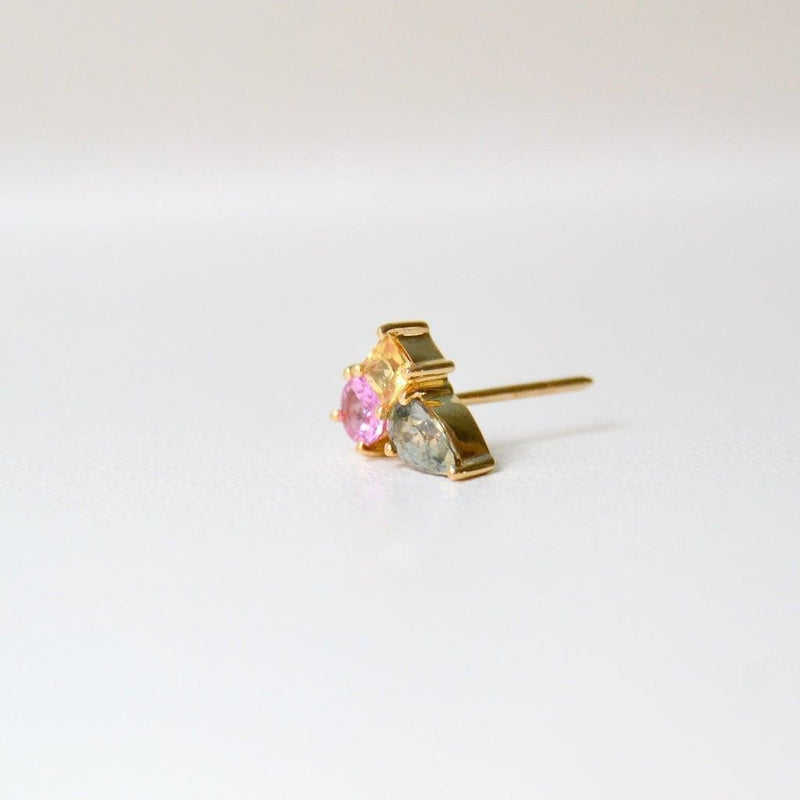 Anpé Atelier Unika Varnaya Ørestik med Safir - Øreringe - 23-Customized