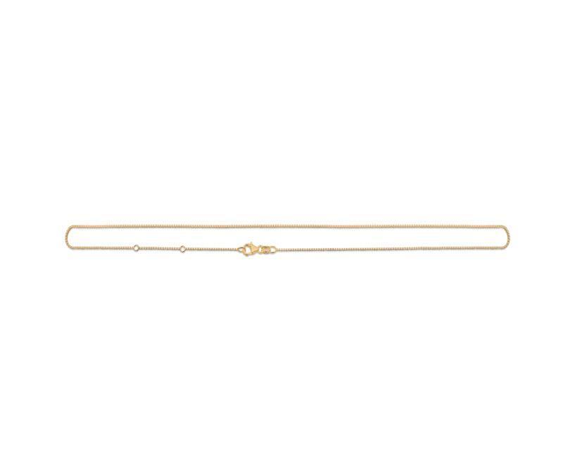 Mads Z Silbervergoldete Venezia-Halskette 80 cm flach dargestellt mit schlichter, glänzender Goldoberfläche und Karabinerverschluss. Modell 9220132-1