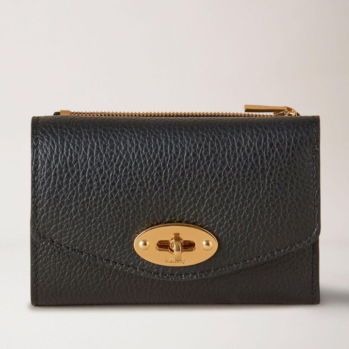 Mulberry Geldbörse Darley Gefaltete Multicard Black aus schwarzem geprägtem Leder mit goldenem Drehverschluss, Modell RL6665205A100