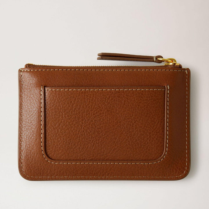 Mulberry Geldbörse mit Schild, klein, mit Reißverschluss, Eiche NVT Legacy aus glattem braunem Leder mit Reißverschlussdetail. Modell RL7084275G110.