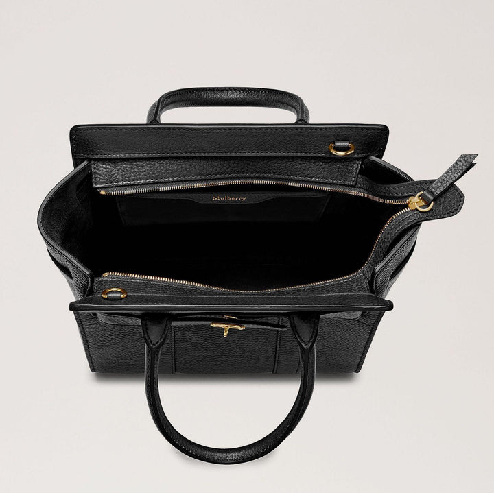 Mulberry Tasche Mini mit Reißverschluss Bayswater Kleine, offene, klassische Ledertasche in Grain Black mit goldenem Reißverschluss und Griff. Modell HH4949205A100