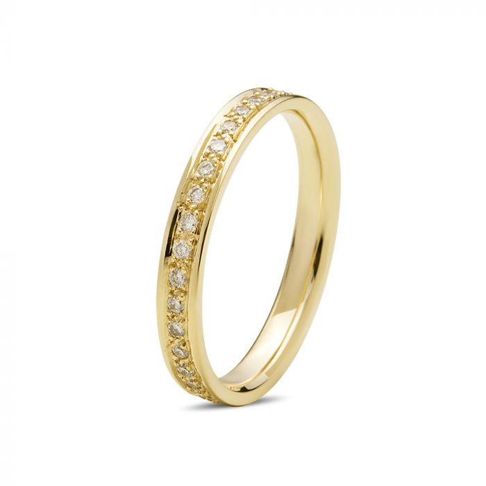 NURAN 14kt Diwa Ring mit Diamanten in Gelbgold, klassisches Design mit dezenten Diamanten. Modell a3920-035-001